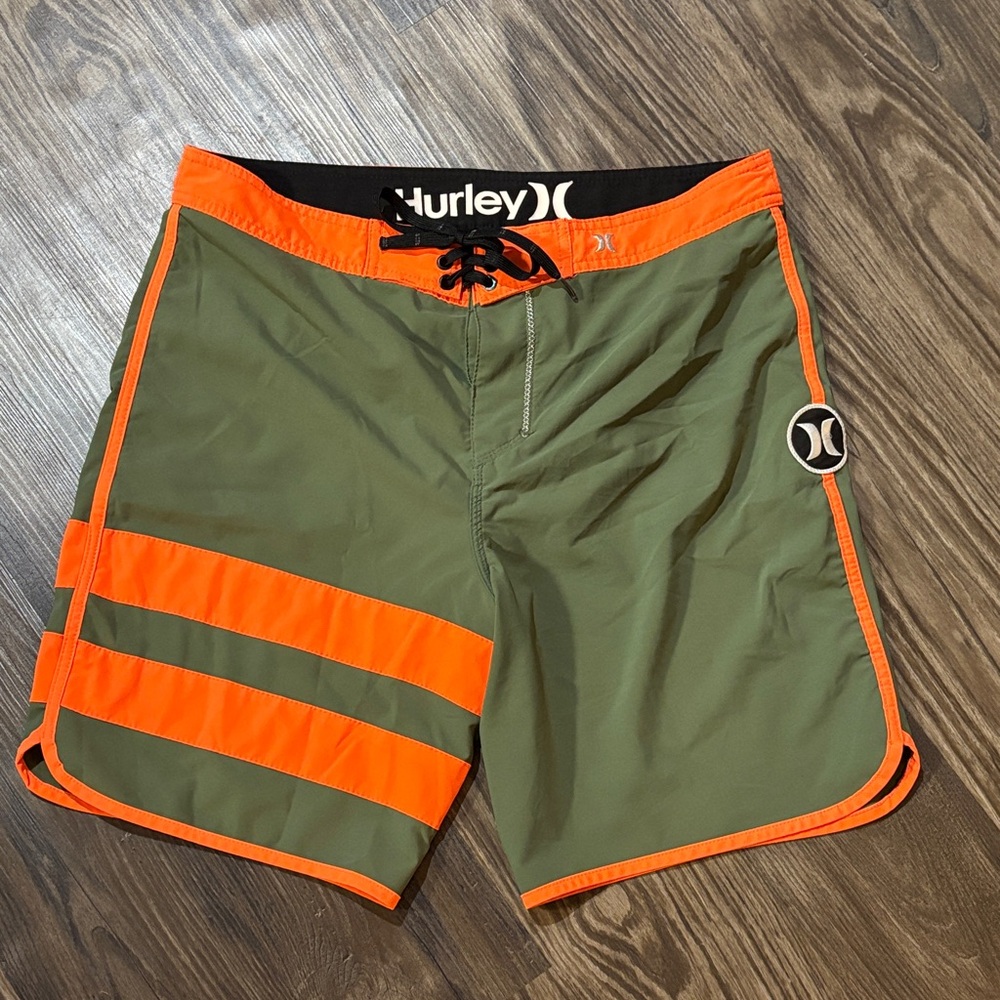 Hurley board shorts size 34